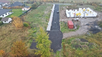 Prodej pozemku 830 m², Lom