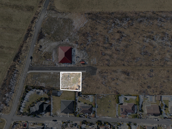 Prodej pozemku 830 m², Lom