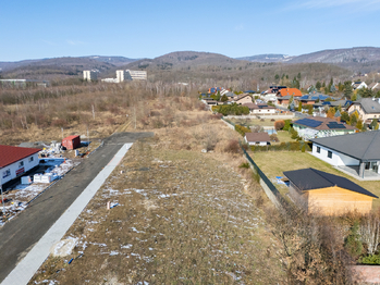 Prodej pozemku 830 m², Lom