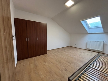 Pronájem bytu - pokoje v osobním vlastnictví 16 m², Uherský Brod