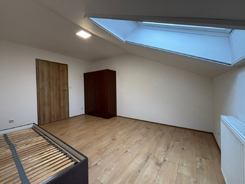 Pronájem bytu - pokoje v osobním vlastnictví 16 m², Uherský Brod
