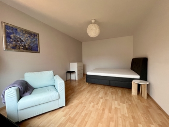 Ložnice - Pronájem bytu 2+kk v osobním vlastnictví 81 m², Praha 7 - Holešovice