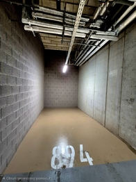 Pronájem garážového stání, Praha 4 - Modřany