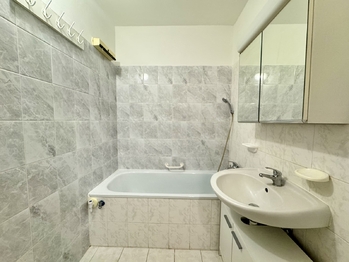 Pronájem bytu 3+1 v osobním vlastnictví 75 m², Praha 9 - Letňany