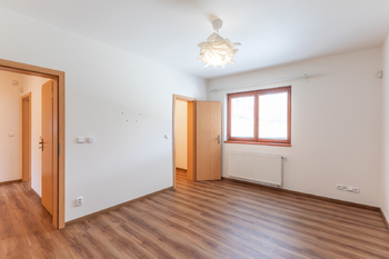 Pronájem domu 124 m², Praha 5 - Zbraslav