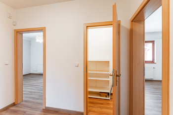 Pronájem domu 124 m², Praha 5 - Zbraslav