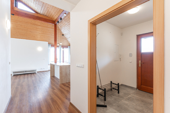 Pronájem domu 124 m², Praha 5 - Zbraslav