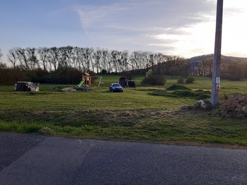 Prodej pozemku 2240 m², Okrouhlá