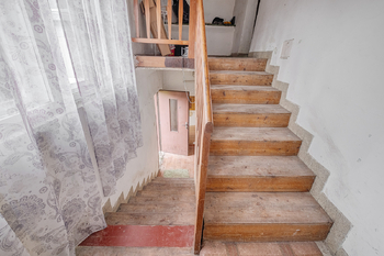 Prodej domu 210 m², Bílá Lhota