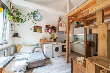 Prodej domu 35 m², Praha 9 - Hloubětín