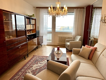 Prodej bytu 3+1 v osobním vlastnictví 66 m², Praha 9 - Prosek