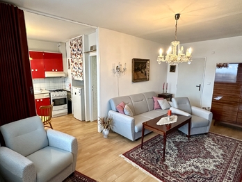 Prodej bytu 3+1 v osobním vlastnictví 66 m², Praha 9 - Prosek