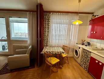 Prodej bytu 3+1 v osobním vlastnictví 66 m², Praha 9 - Prosek