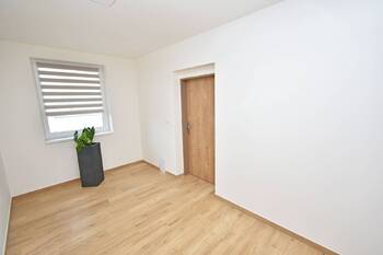 Chodba.  - Pronájem bytu 2+kk v osobním vlastnictví 63 m², Čelákovice