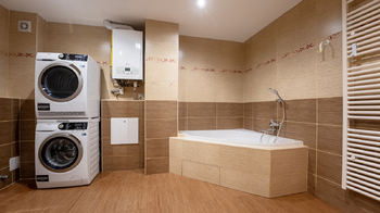 Prodej domu 198 m², Černá Hora