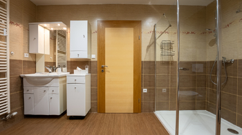 Prodej domu 198 m², Černá Hora