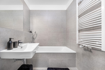 Pronájem bytu 2+kk v družstevním vlastnictví 57 m², Praha 5 - Třebonice