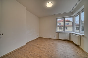 Pronájem bytu 3+1 v osobním vlastnictví 72 m², Poděbrady