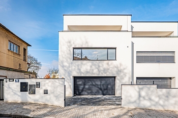 Prodej domu 269 m², Praha 5 - Košíře