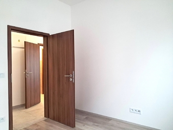 Pronájem malého objektu, Praha 5 - Hlubočepy