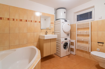 Pronájem domu 130 m², Ořechov