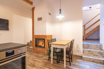 Pronájem domu 130 m², Ořechov