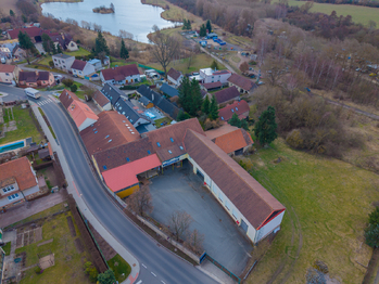 zadní část - Pronájem skladovacích prostor 4394 m², Doksy