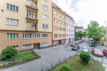 Pronájem bytu 2+kk v osobním vlastnictví 40 m², Praha 4 - Podolí