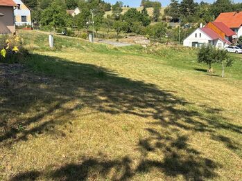 Prodej pozemku 2124 m², Bušanovice