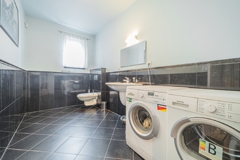 Prodej domu 774 m², Žilina