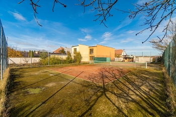 Prodej pozemku 832 m², Vracov