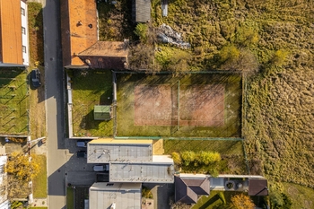 Prodej pozemku 832 m², Vracov