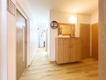 Prodej bytu 4+1 v družstevním vlastnictví 83 m², Cheb