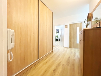 Prodej bytu 4+1 v družstevním vlastnictví 83 m², Cheb