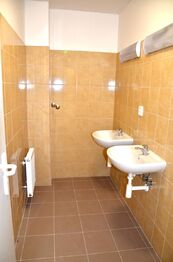 Pronájem kancelářských prostor 50 m², Kuřim