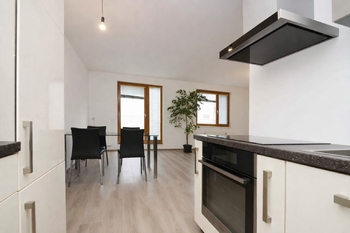 Pronájem bytu 1+kk v osobním vlastnictví 47 m², Praha 5 - Slivenec
