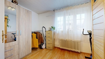 Pokoj - Prodej domu 210 m², Praha 9 - Horní Počernice