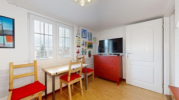 Pokoj - Prodej domu 210 m², Praha 9 - Horní Počernice