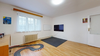 Pokoj - Prodej domu 210 m², Praha 9 - Horní Počernice