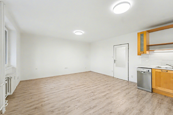 Prodej bytu 3+kk v osobním vlastnictví 75 m², Praha 10 - Uhříněves