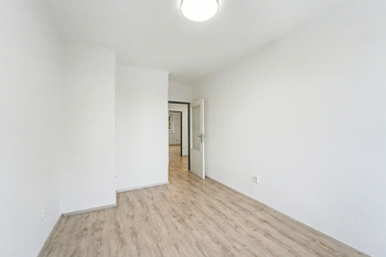 Prodej bytu 3+kk v osobním vlastnictví 75 m², Praha 10 - Uhříněves