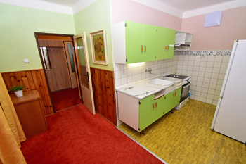 Kuchyně s jídelním koutem. - Prodej bytu 3+1 v osobním vlastnictví 75 m², Brandýs nad Labem-Stará Boleslav