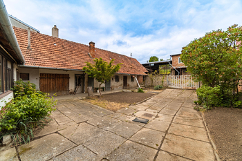 Prodej domu 250 m², Klobouky u Brna