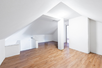 Prodej domu 180 m², Praha 10 - Uhříněves