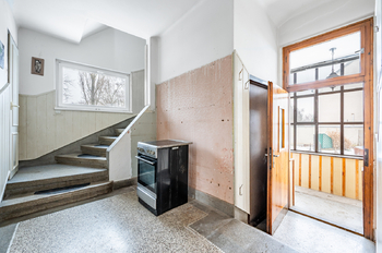 Prodej domu 180 m², Praha 10 - Uhříněves