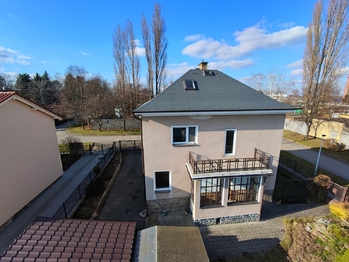 Prodej domu 180 m², Praha 10 - Uhříněves