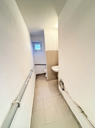 Prodej obchodních prostor 65 m², Vsetín