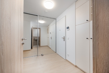 Pronájem bytu 2+kk v osobním vlastnictví 53 m², Praha 9 - Letňany
