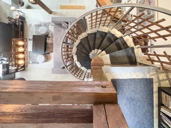 Prodej bytu atypický v osobním vlastnictví 145 m², Praha 8 - Libeň