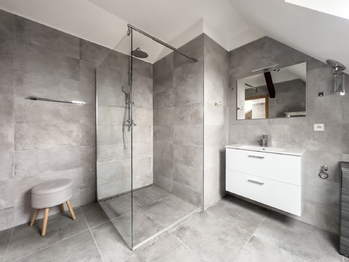 Prodej bytu atypický v osobním vlastnictví 145 m², Praha 8 - Libeň